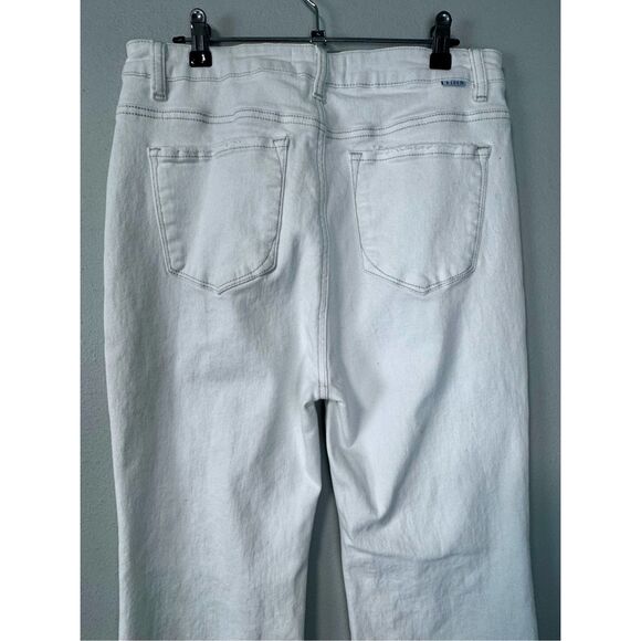 RISEN High Rise Long Tall Front Patch Pocket White Denim Flare Jeans Size 32 x 3 - Picture 6 of 15